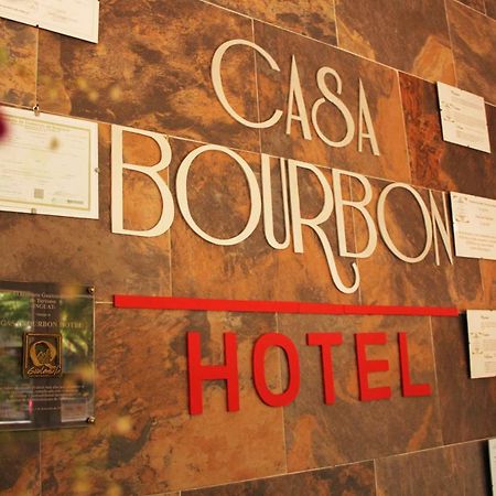 Casa Bourbon Hotel Реталулеу Экстерьер фото